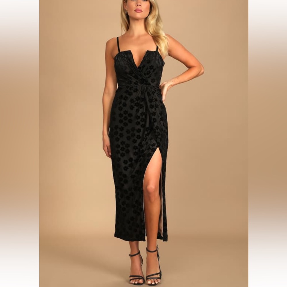 Lulu’s Midi Dress